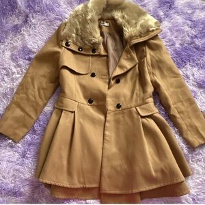 zeagoo Camel Faux Fur Collar Double-Breasted Peacoat